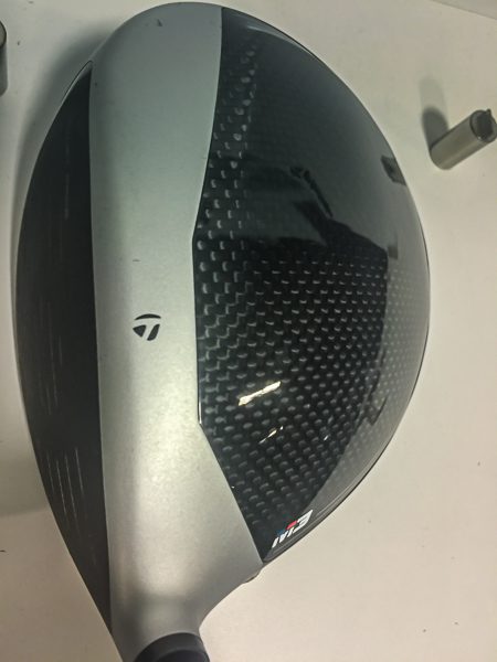 2018 TaylorMade M3 Driver Review: Get the Best One For Your Game! 18 TaylorMade M3 Silver paint